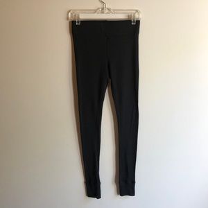 100% merino wool black base layer leggings Medium small comparable to Smartwool
